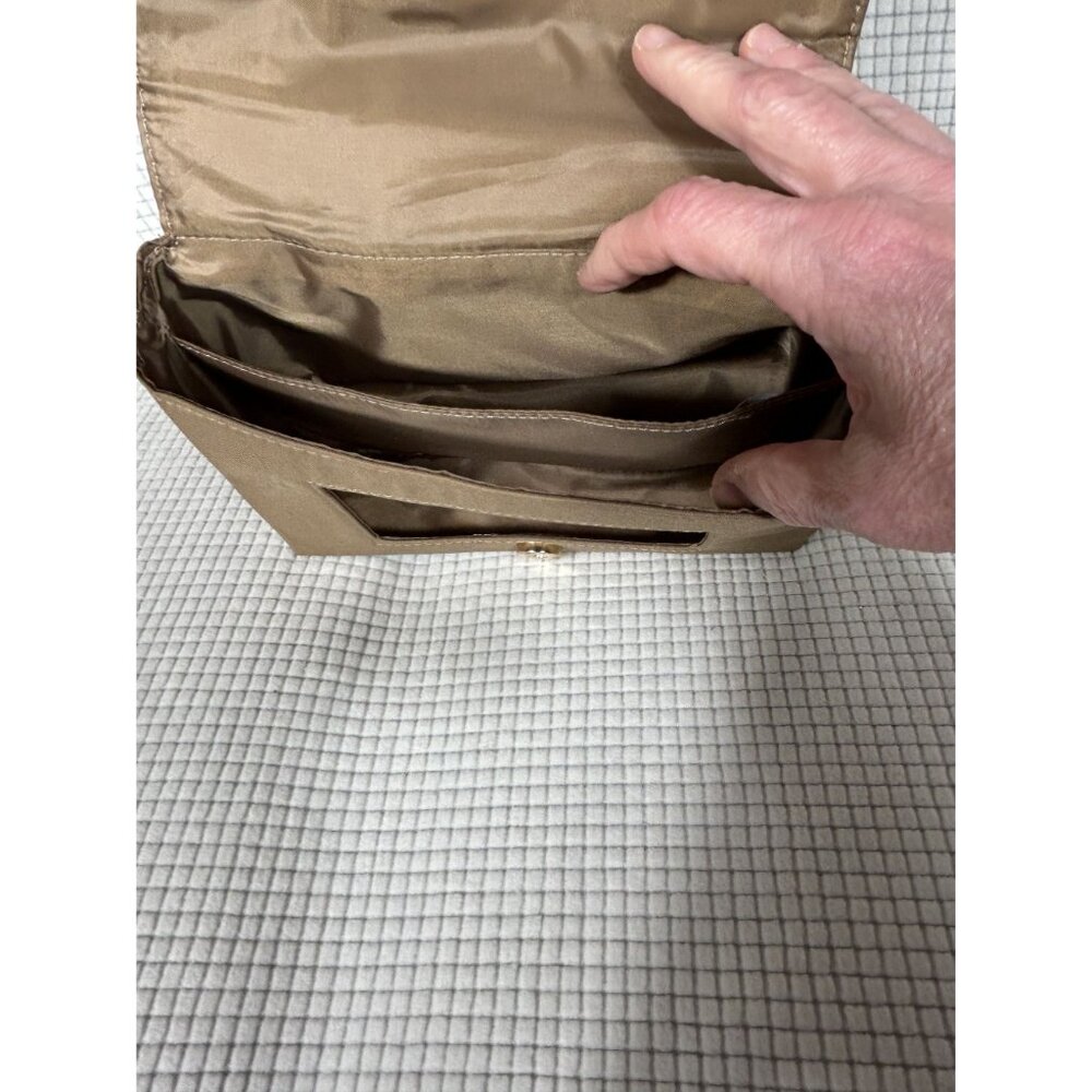 Totesawy Tan Mini Diaper Bag with Changing pad, Shoulder Strap, NIB - Picture 3 of 8